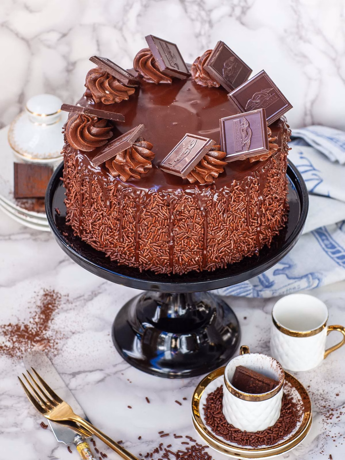 The-Best-Dark-Chocolate-Cake-Recipe-3.jpg